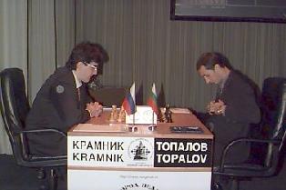 Kramnik-Topalov (12 kB)